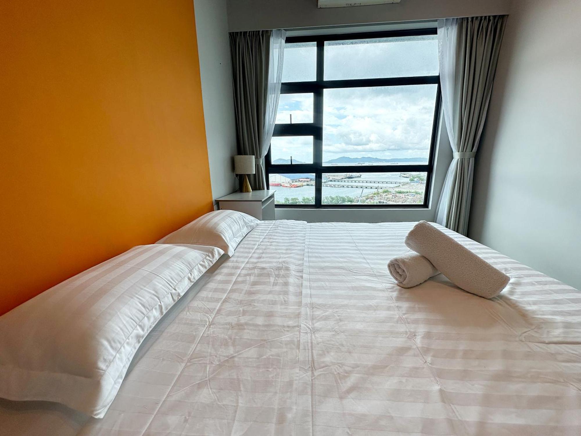 Jesselton Quay Kota Kinabalu City Centre By Lw Suites Room photo