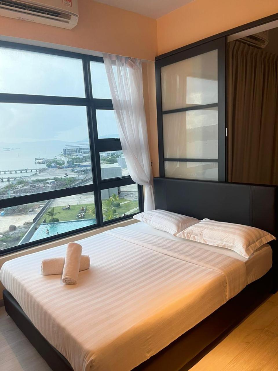 Jesselton Quay Kota Kinabalu City Centre By Lw Suites Exterior photo