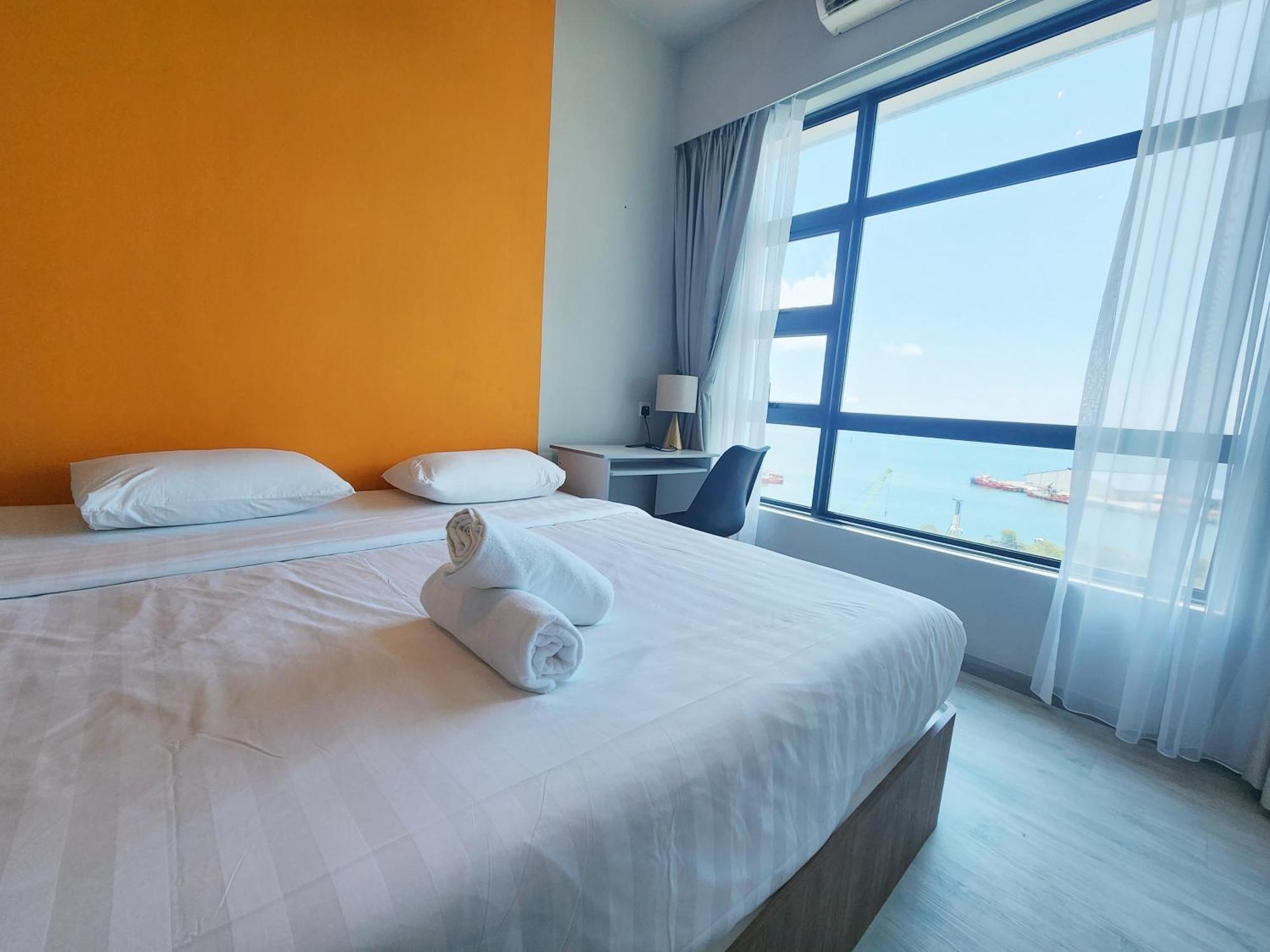 Jesselton Quay Kota Kinabalu City Centre By Lw Suites Room photo