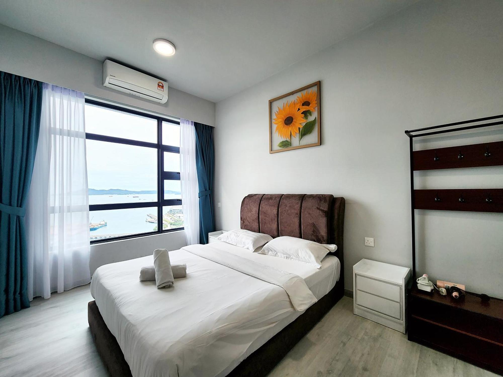 Jesselton Quay Kota Kinabalu City Centre By Lw Suites Room photo